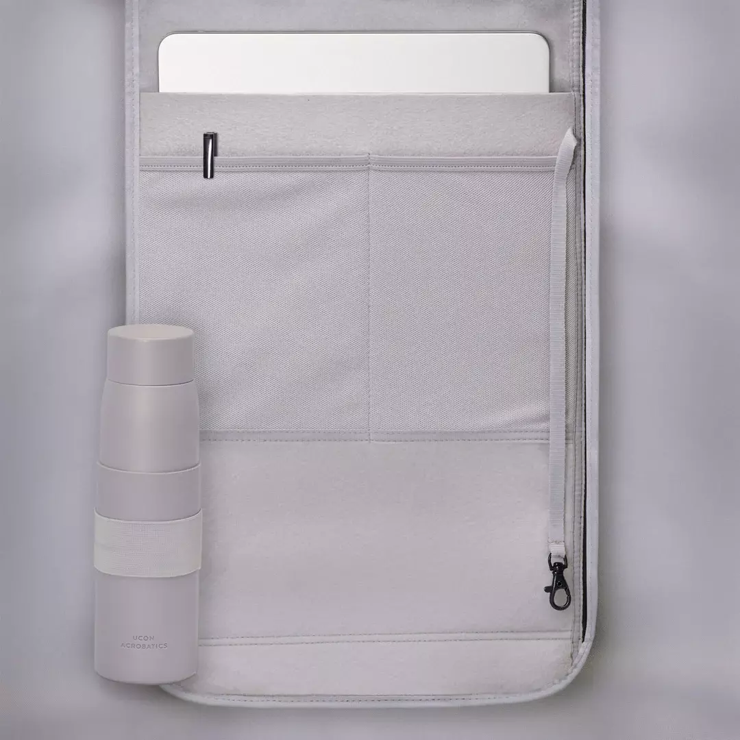 Ucon Acrobatics Kumo Medium Lotus Infinity Black Rucksack schwarz